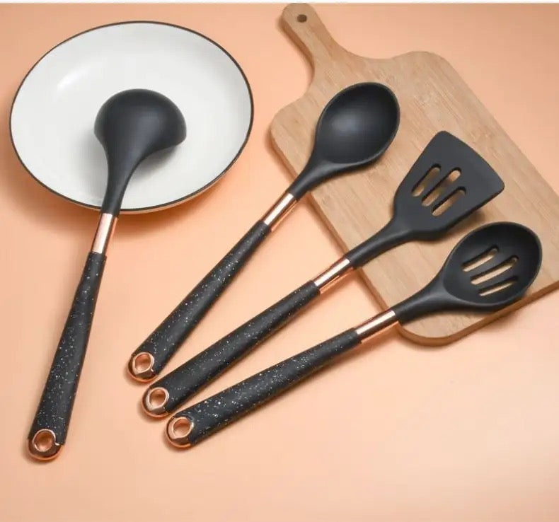 Black Kitchenware Set Silicone Material 13 piece sets