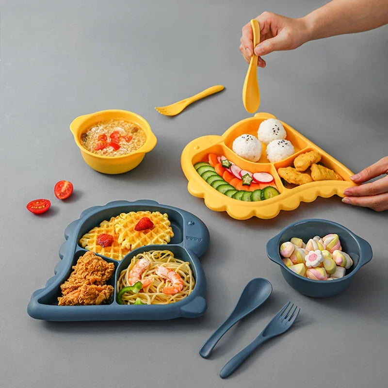 Dinosaur baby dinner plate 1 Set large capacity three compartments spoon and fork all-in-one dinner plate nutritional balance