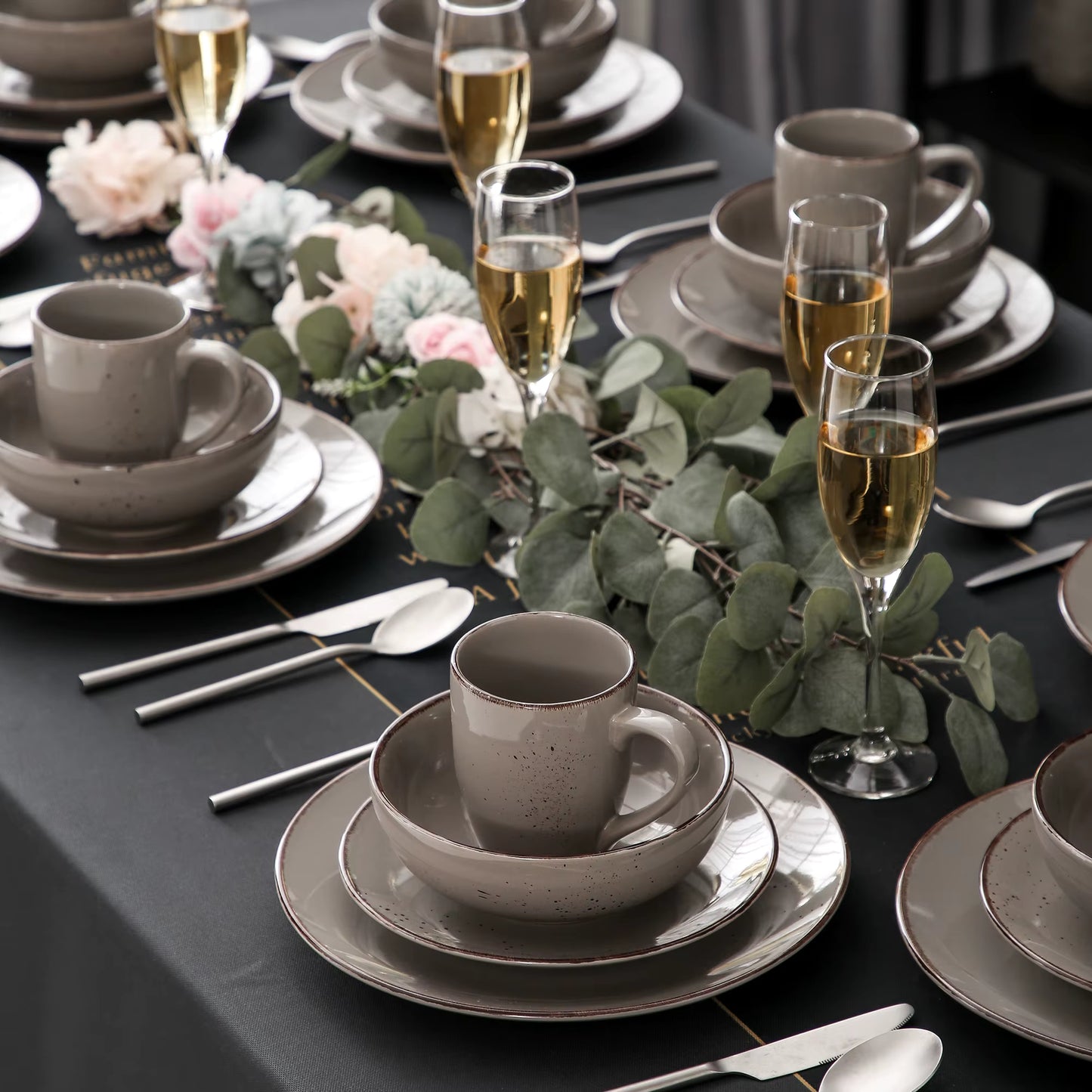 Vancasso Grey 16 / 32 Piece Ceramic Stoneware Dinnerware Set